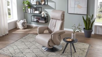 Relaxsessel comfortmaster besser sitzen, liegen, leben aus Leder in Hellgrau Comfortmaster CM-HU1157 - Relaxsessel B perlfarbenes LongLife-Leder Vivre & Tellerfuß - Ergonomie M