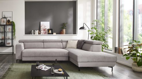 Ecksofa KAWOO aus Stoff in Grau KAWOO Serie 7539 - Ecksofa mit Funktionen platingrauer Breitcord GCT 49 & schwarze Metallfüße - Stellfläche ca. 293 x 201 cm